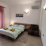 Superior, Vorgesetzter Tera With 3 And 2 Bathrooms, Sea View 100-150m To *