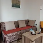 Superior, Vorgesetzter Tera With 3 And 2 Bathrooms, Sea View 100-150m To Dramalj