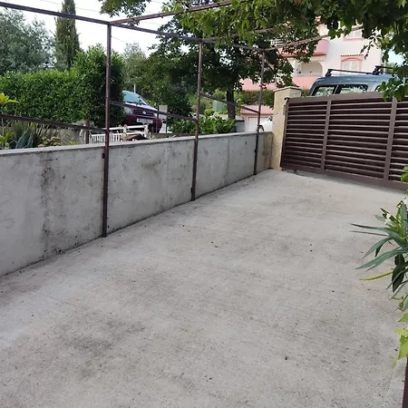 شقة Superior, Vorgesetzter Tera With 3 And 2 Bathrooms, Sea View 100-150m To