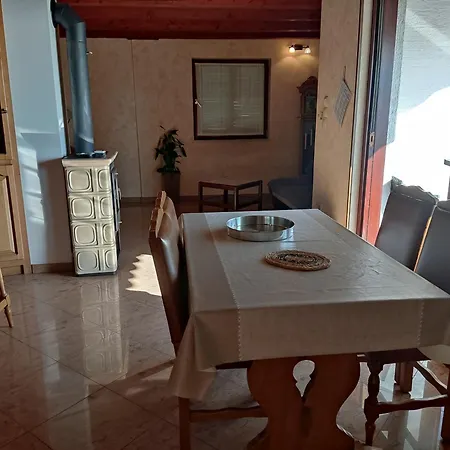 Superior, Vorgesetzter Tera With 3 And 2 Bathrooms, Sea View 100-150m To شقة