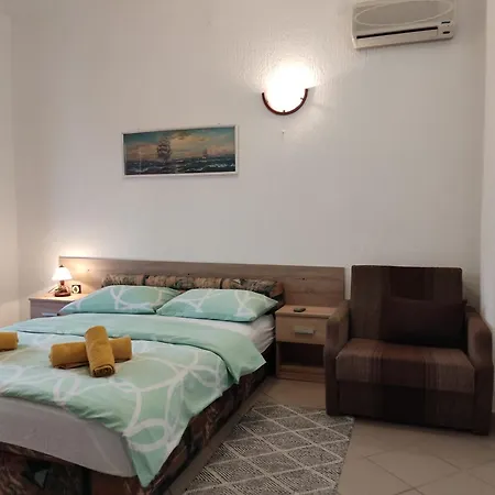 Superior, Vorgesetzter Tera 2 Bathrooms, Sea View 100-150m To Beach Apartment