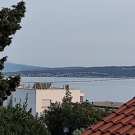 Apartment Superior, Vorgesetzter Tera 2 Bathrooms, Sea View 100-150m To Beach Dramalj
