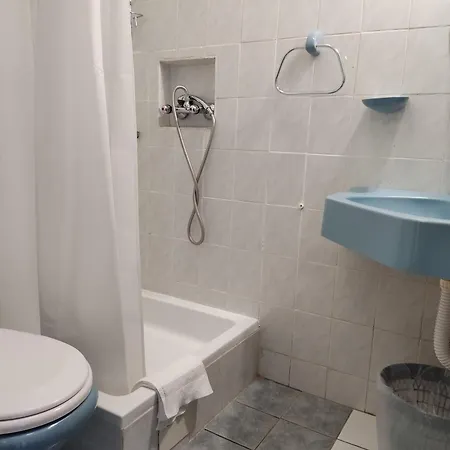 Superior, Vorgesetzter Tera 2 Bathrooms, Sea View 100-150m To Beach Apartment *