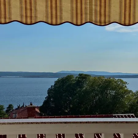 Superior, Vorgesetzter Tera 2 Bathrooms, Sea View 100-150m To Beach Apartment Dramalj