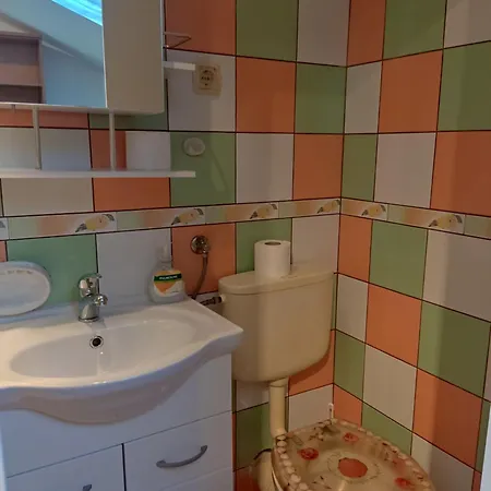 Apartment Superior, Vorgesetzter Tera 2 Bathrooms, Sea View 100-150m To Beach Dramalj