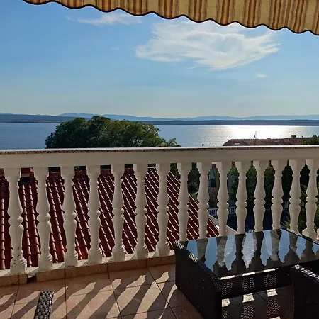 Apartment Superior, Vorgesetzter Tera 2 Bathrooms, Sea View 100-150m To Beach Dramalj