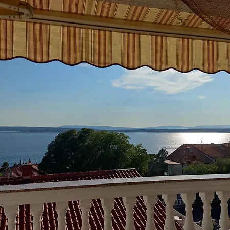 Apartment Superior, Vorgesetzter Tera 2 Bathrooms, Sea View 100-150m To Beach Dramalj