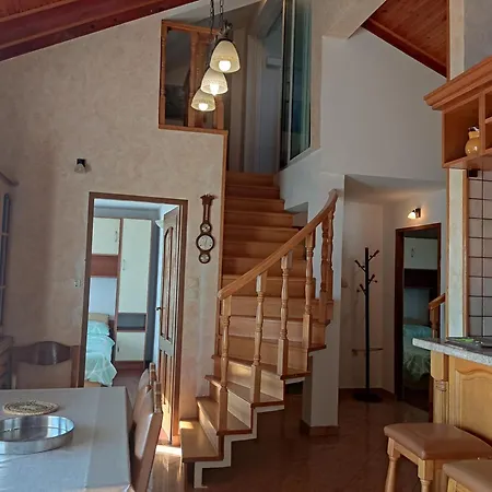Superior, Vorgesetzter Tera 2 Bathrooms, Sea View 100-150m To Beach Dramalj